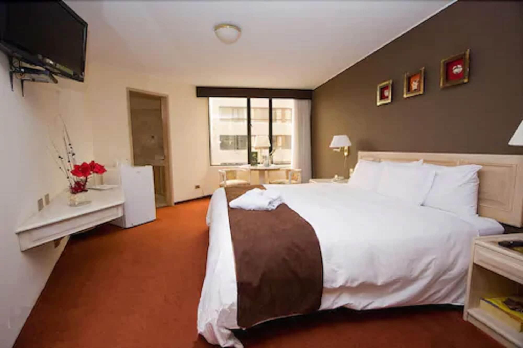 Jose Antonio Executive Hotel ลิมา ภายนอก รูปภาพ